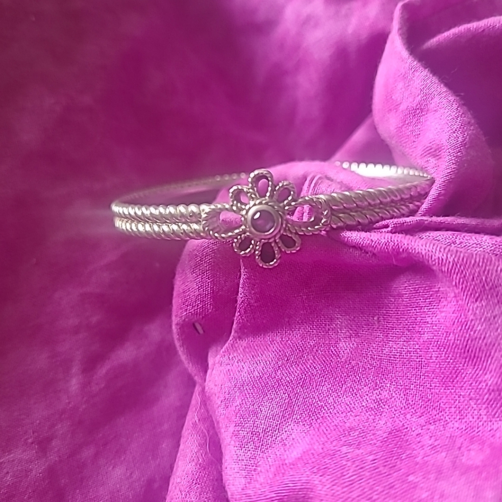 Judith Ripka Silver Floral Bracelet 157$